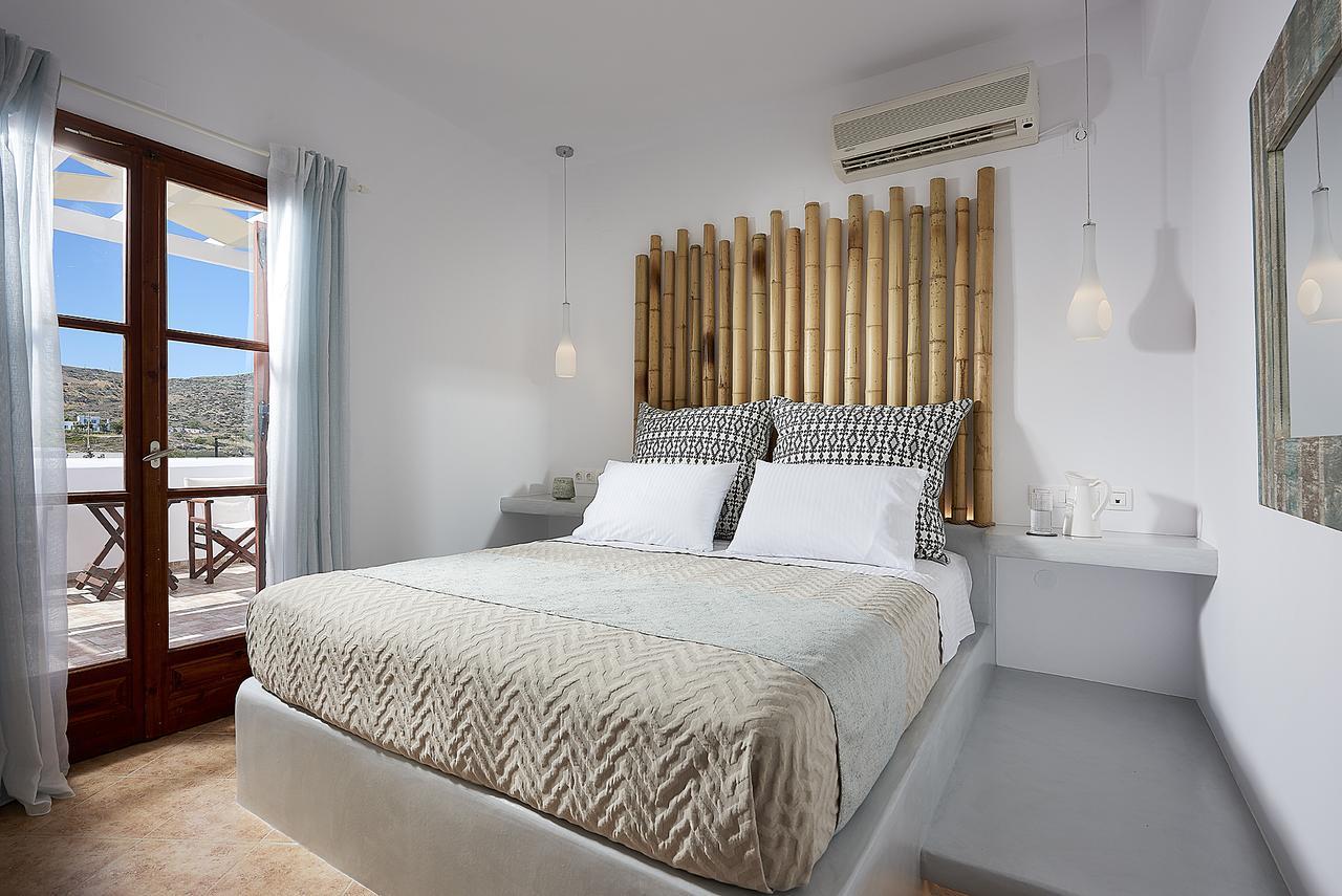 Mirabeli Apartments & Suites ポロニア エクステリア 写真